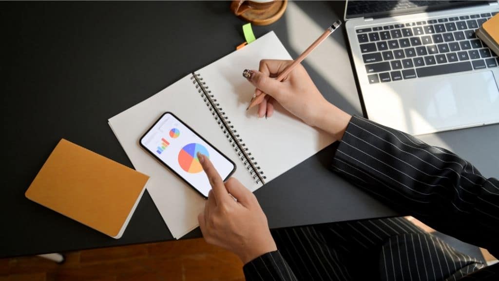 Cover image for “How much does it cost to make an app ?”